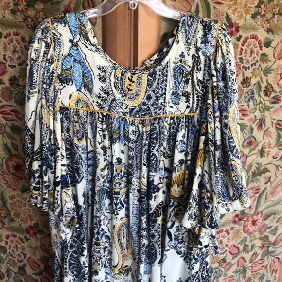 Maurices top size 1x - Picture 7 of 7